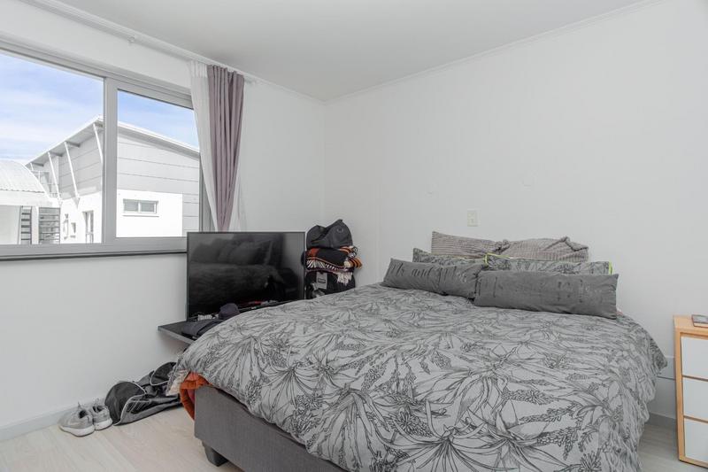 2 Bedroom Property for Sale in Claremont Western Cape